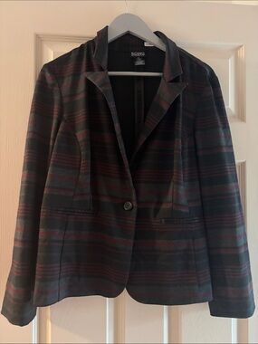 Soho Black Blazer with Burgundy Accent Stripes